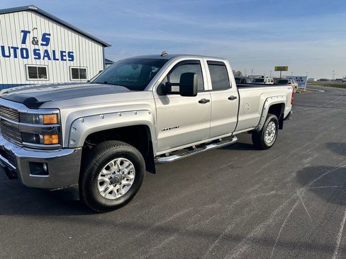 Used 2015 Chevrolet Silverado 3500 LT w/ LT Convenience Package image 3