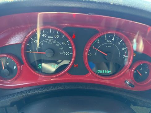 Used 2015 Jeep Wrangler Sport image 10