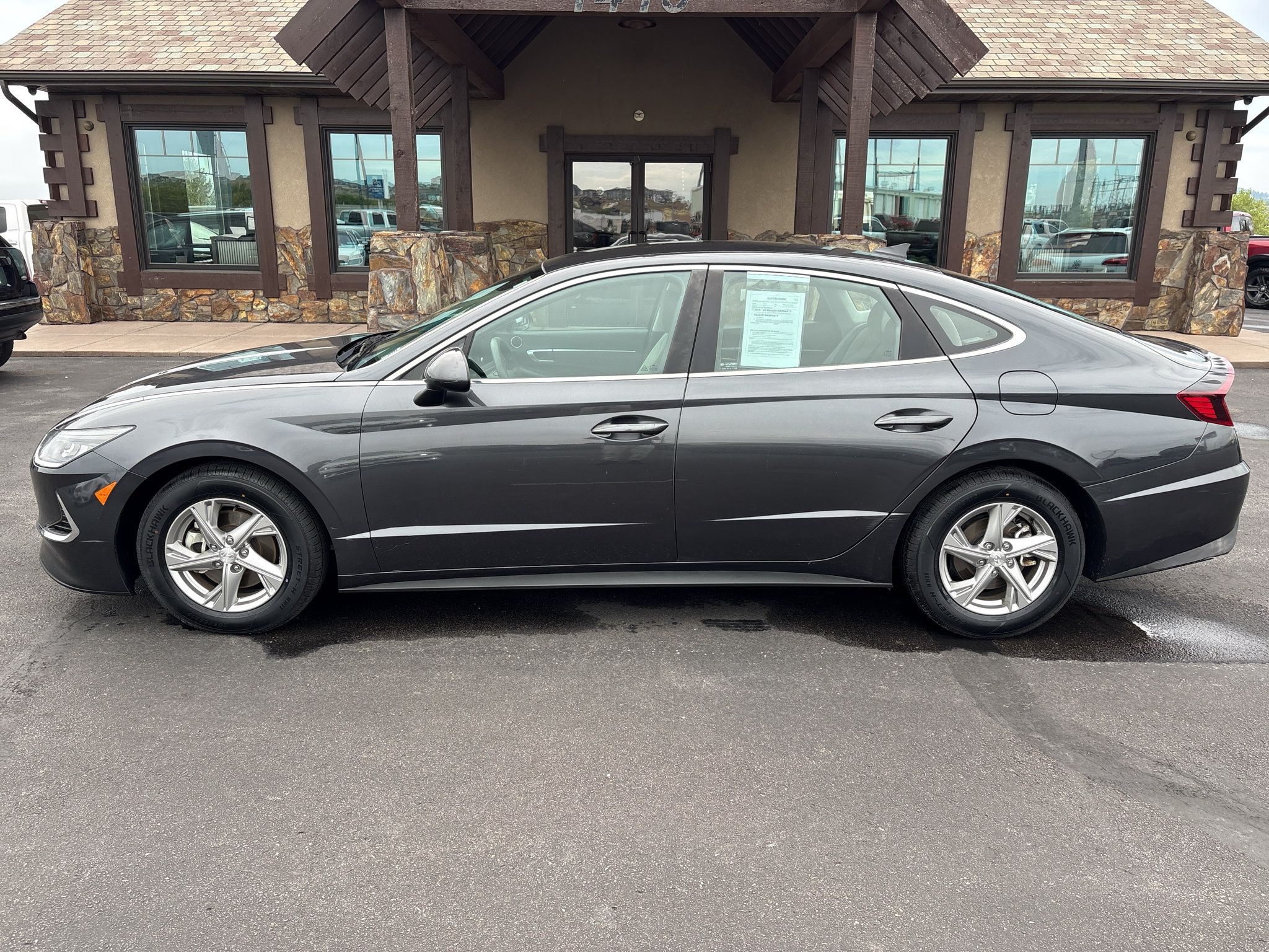 Used 2020 Hyundai Sonata SE FWD image 1