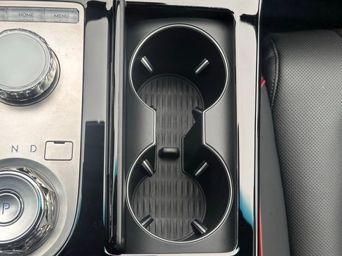 Used 2025 Genesis G80 3.5T Sport image 38