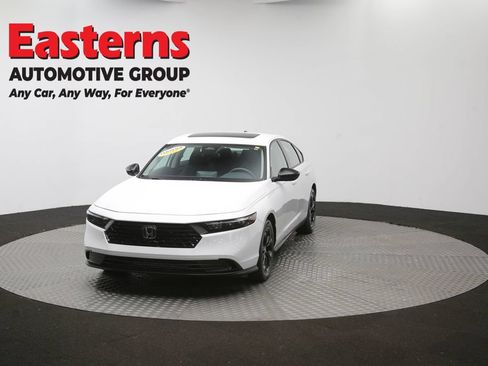 Used 2025 Honda Accord SE image 52