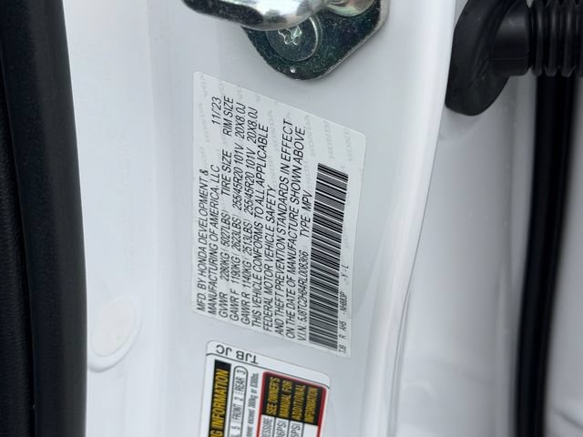 Certified 2024 Acura RDX w/ Advance Package AWD/4WD image 24