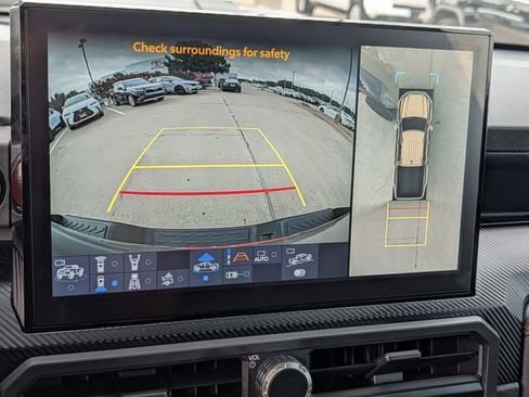 Certified 2025 Toyota Tacoma TRD Pro AWD/4WD image 18
