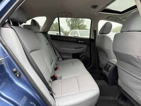 Used 2019 Subaru Outback 3.6R Limited w/ Popular Package #2 AWD/4WD image 22