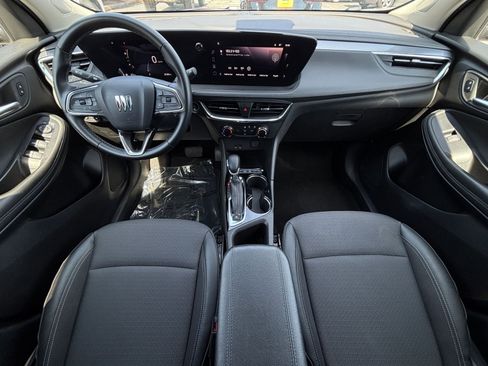Used 2025 Buick Encore GX Preferred FWD image 33