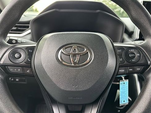 Used 2023 Toyota RAV4 LE image 31