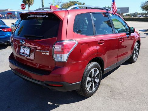 Used 2017 Subaru Forester 2.5i Premium image 6