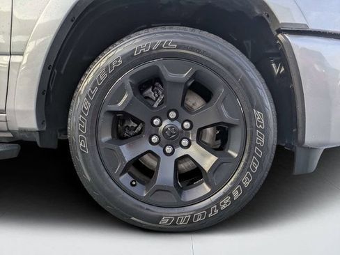 Used 2025 RAM 1500 Big Horn AWD/4WD image 10