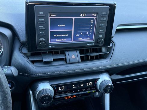 Certified 2022 Toyota RAV4 XLE image 24