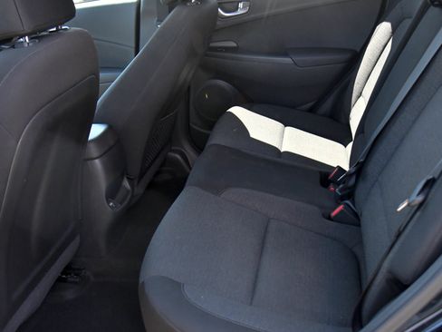 Used 2023 Hyundai Kona SE w/ Cargo Package FWD image 35