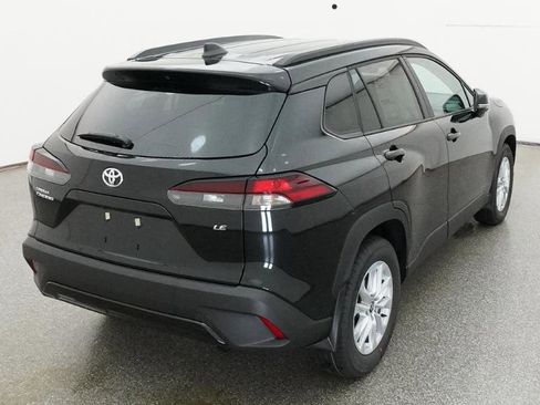 New 2026 Toyota Corolla Cross LE FWD image 28