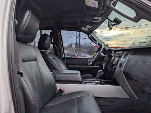 Used 2014 Ford Expedition Limited w/ Equipment Group 301A image 23