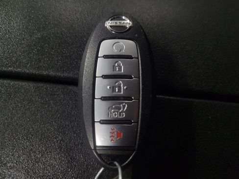Used 2021 Nissan Rogue SV w/ Premium Package AWD/4WD image 32