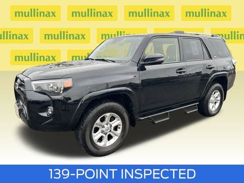 Used 2023 Toyota 4Runner SR5 Premium image 14