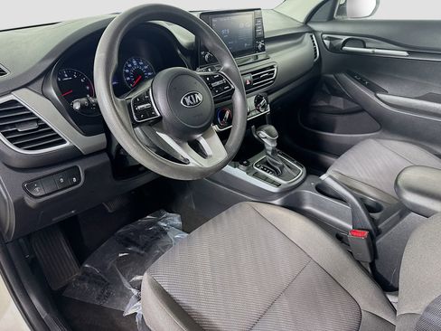 Used 2021 Kia Seltos LX image 21