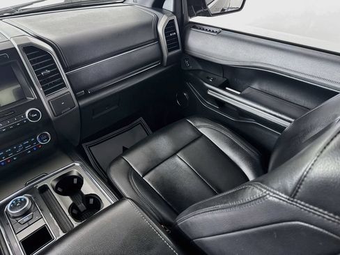Used 2021 Ford Expedition XLT RWD image 24