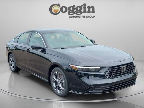 New 2026 Honda Accord EX-L image 7