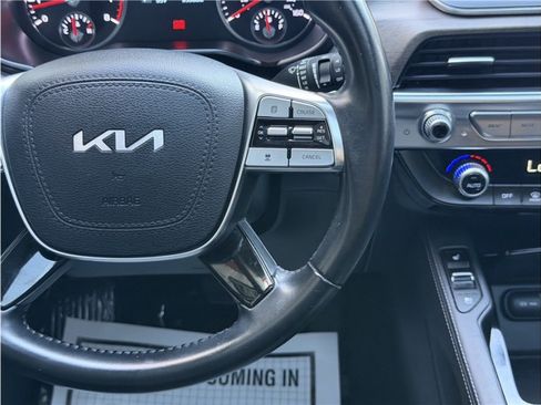 Used 2022 Kia Telluride EX w/ EX Premium Package FWD image 41