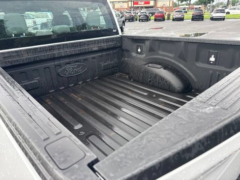 Used 2018 Ford F150 XL w/ Equipment Group 101A Mid AWD/4WD image 8