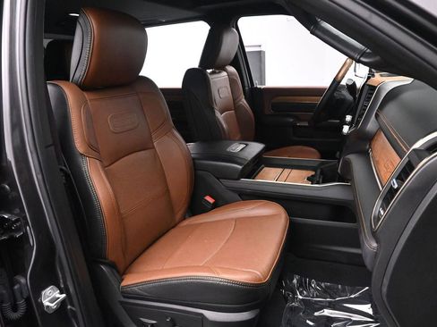 Used 2021 RAM 3500 Limited image 24