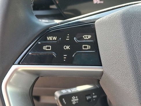 Certified 2025 Audi Q5 Premium w/ Premium Plus AWD/4WD image 23