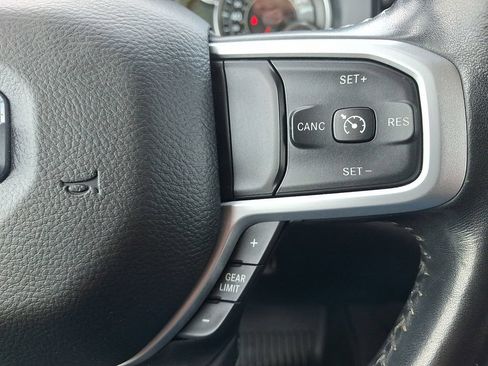 Used 2020 RAM 1500 Big Horn AWD/4WD image 22