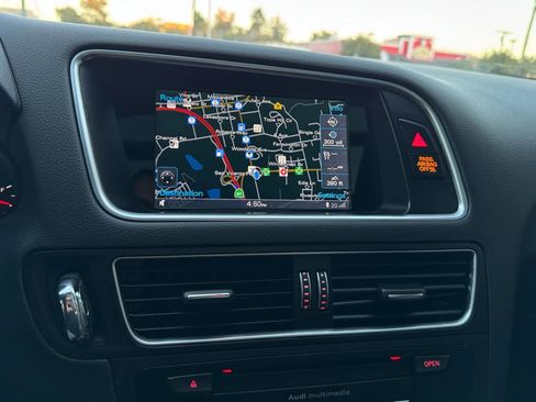 Used 2016 Audi Q5 2.0T Premium Plus w/ Technology Package image 37