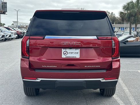 New 2026 GMC Yukon Elevation image 6