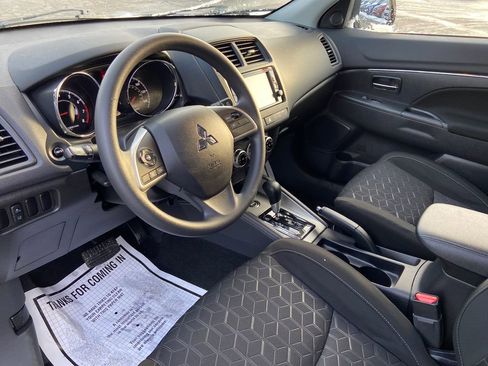 Used 2024 Mitsubishi Outlander Sport 2.0 S image 14