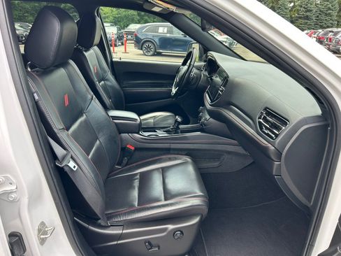 Used 2024 Dodge Durango GT RWD image 24