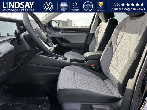 New 2026 Volkswagen Tiguan S image 8