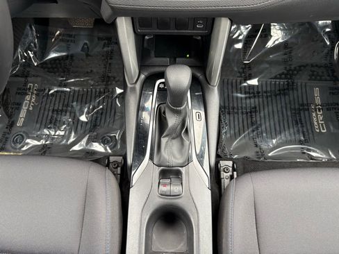 Used 2024 Toyota Corolla Cross AWD Hybrid image 18