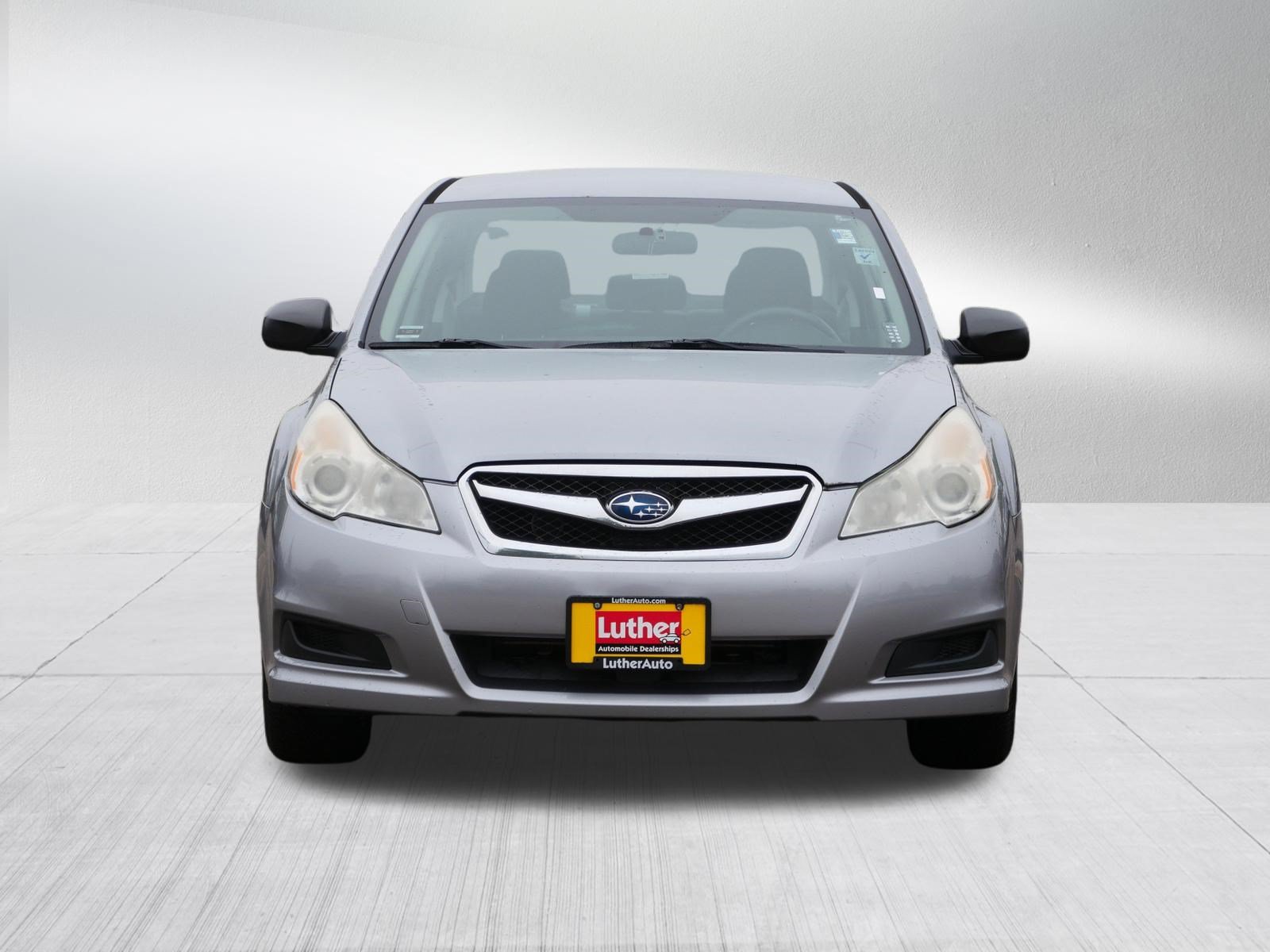 Used 2011 Subaru Legacy 2.5i AWD/4WD image 2