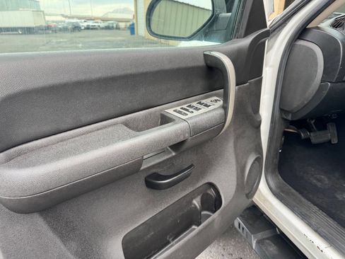 Used 2007 Chevrolet Silverado 2500 LT image 21