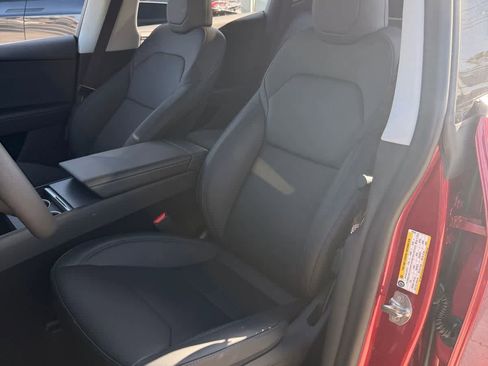 Used 2026 Tesla Model Y AWD image 10