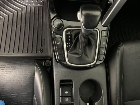 Used 2021 Kia Seltos SX w/ SX Sunroof Package image 14