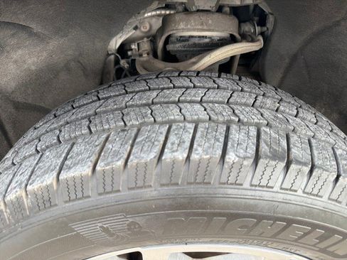 Used 2020 GMC Sierra 1500 SLT image 16