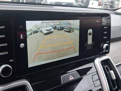 Used 2023 Kia Sorento S w/ Panoramic Sunroof Package image 20