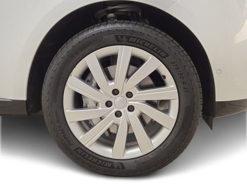 Used 2024 Land Rover Range Rover SE image 8