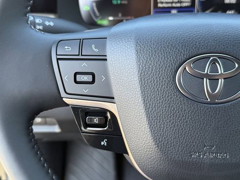 New 2026 Toyota Crown XLE image 22