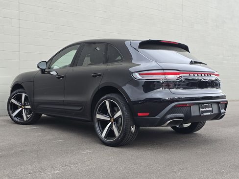 New 2026 Porsche Macan AWD/4WD image 3