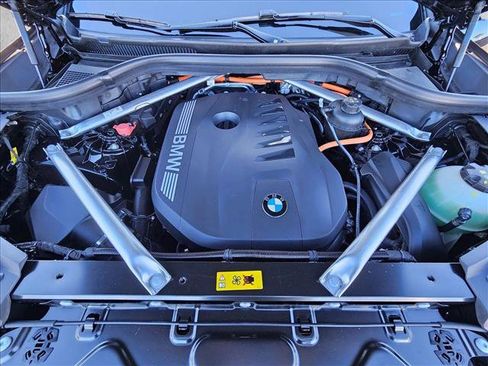 New 2026 BMW X5 xDrive50e w/ M Sport Package image 17
