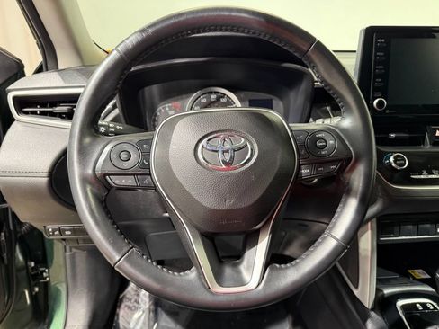 Certified 2022 Toyota Corolla Cross LE w/ Moonroof Package AWD/4WD image 24