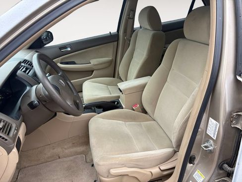Used 2006 Honda Accord LX image 9