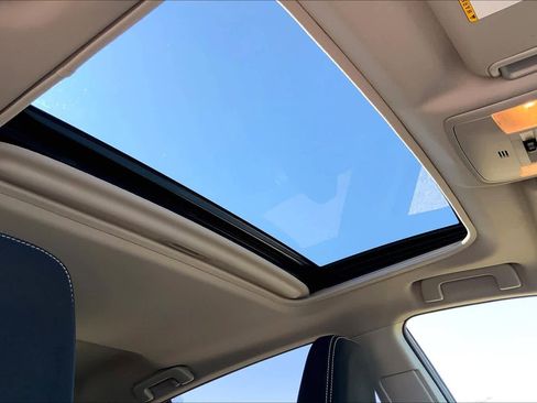 Used 2018 Toyota RAV4 XLE image 14