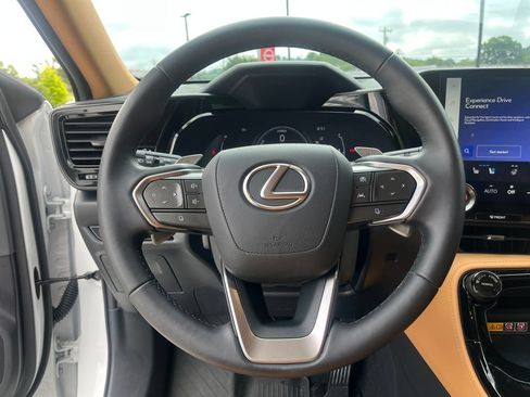 Used 2026 Lexus NX 350h AWD w/ Accessory Package (2T) image 23
