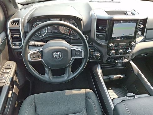 Used 2022 RAM 1500 Big Horn AWD/4WD image 21