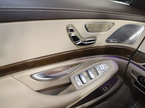 Used 2015 Mercedes-Benz S 550 4MATIC Sedan image 40