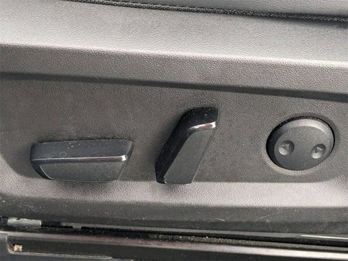 Used 2024 Mitsubishi Outlander SE FWD image 16