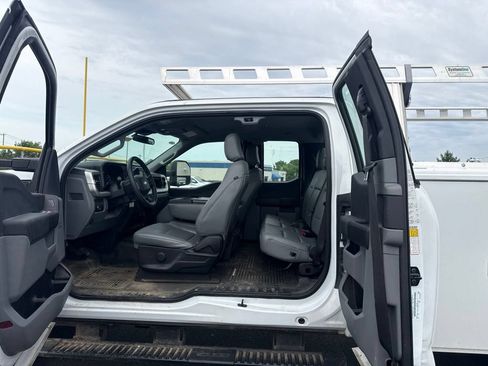 Used 2023 Ford F350 XL w/ Snow Plow Prep Package AWD/4WD image 6